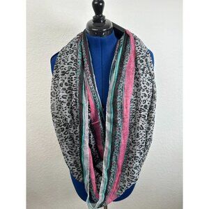 Figure 8 infinity scarf, NWT, leopard print